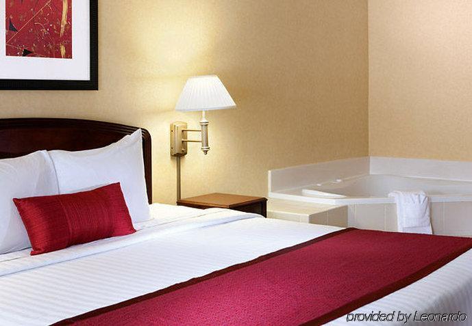 Courtyard By Marriott Houston Northwest Hotel Exterior foto